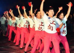 广场舞图片大全,图片大全中的欢乐时光